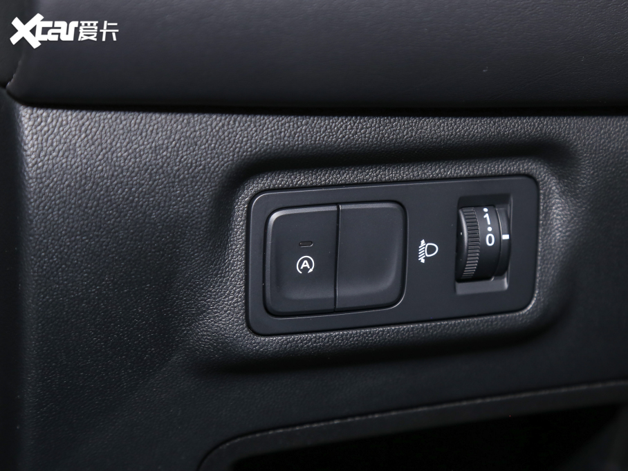 2022���L��CS55 PLUS �{�L�� 1.5T �քӺ��A��