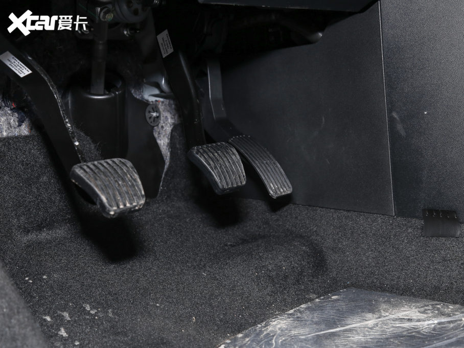 2022���L��CS55 PLUS �{�L�� 1.5T �քӺ��A��