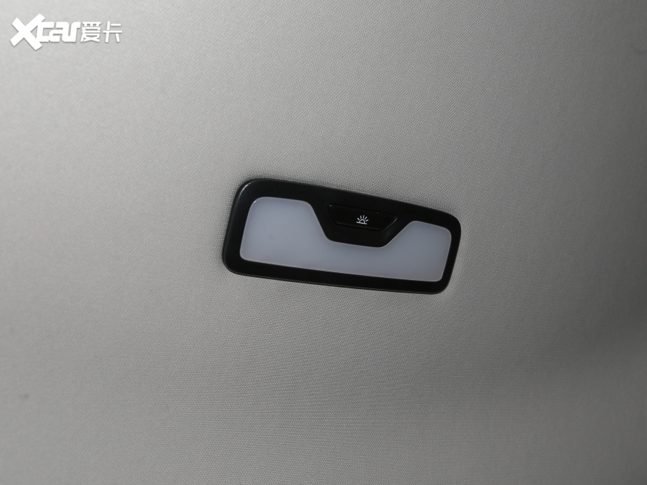 2022���L��CS55 PLUS �{�L�� 1.5T �քӺ��A��