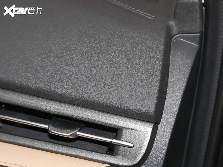 2022���L��CS55 PLUS �{�L�� 1.5T �քӺ��A��