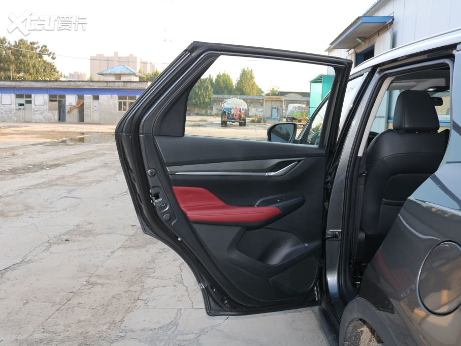 2022LCS55 PLUS {L 1.5T DCTF