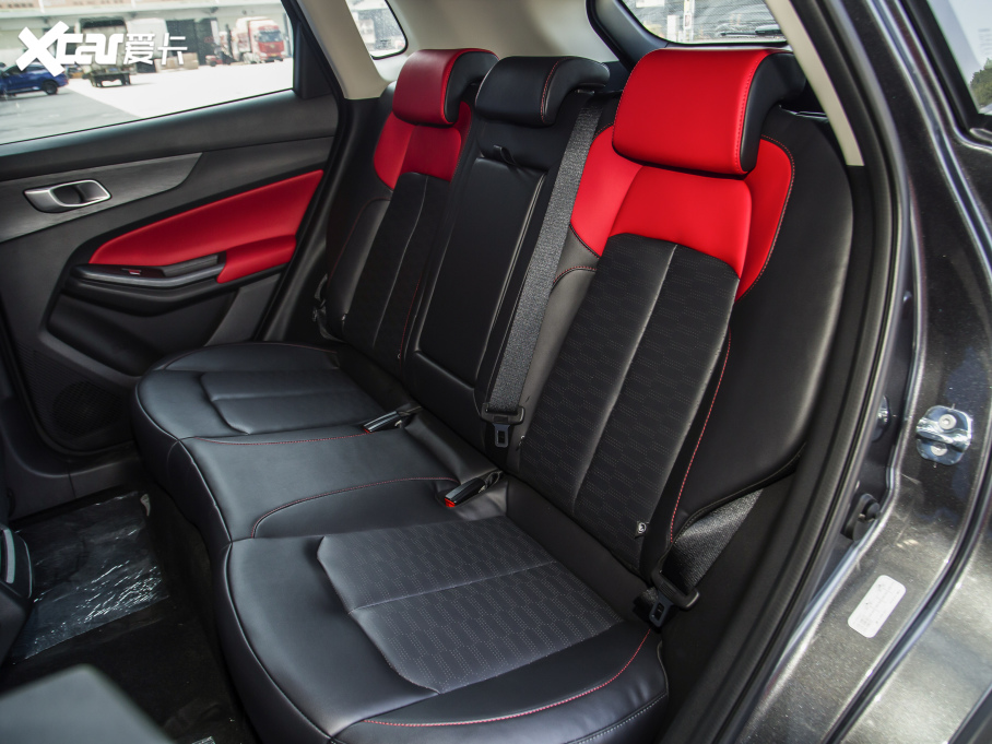 2022���L��CS55 PLUS �ڶ��� 1.5T DCT���F��