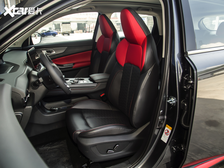 2022���L��CS55 PLUS �ڶ��� 1.5T DCT���F��