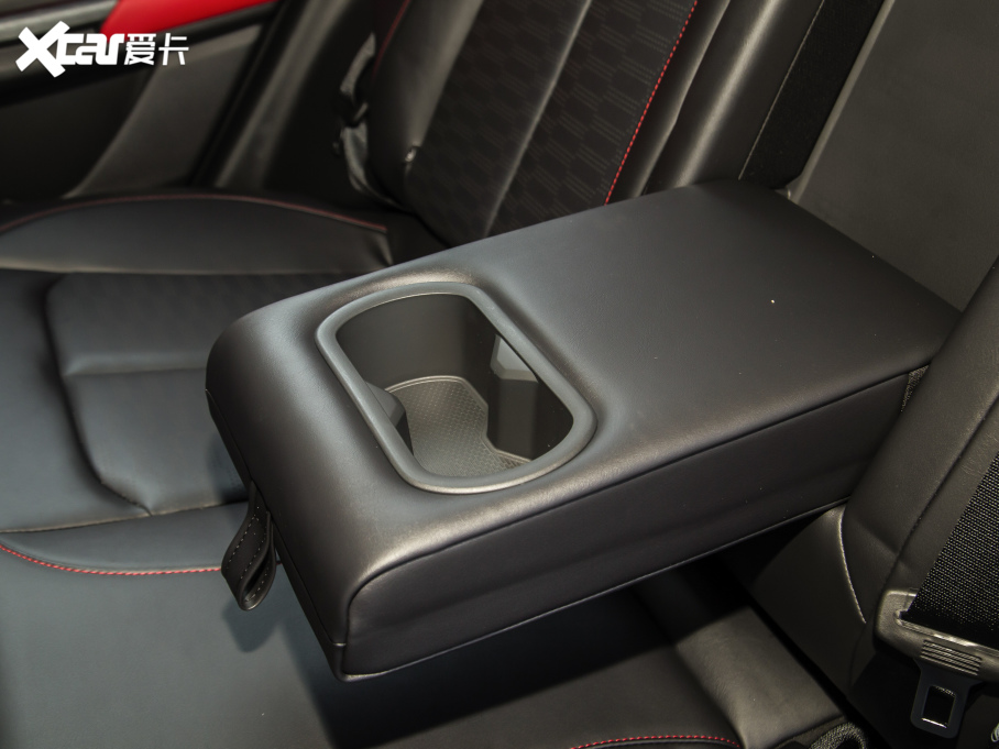 2022���L��CS55 PLUS �ڶ��� 1.5T DCT���F��