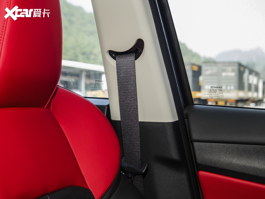 2022���L��CS55 PLUS �ڶ��� 1.5T DCT���F��