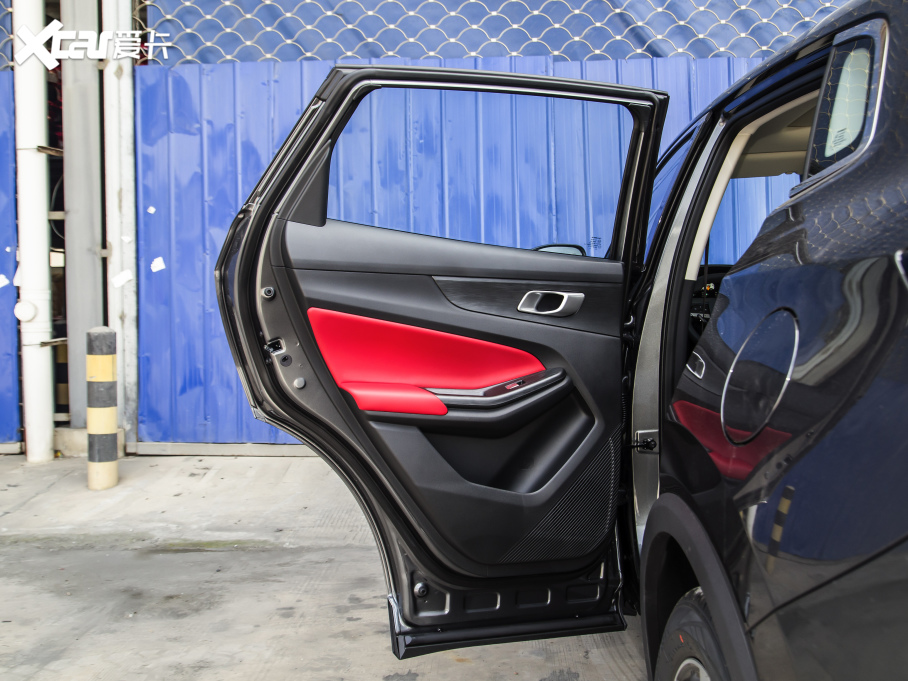 2022���L��CS55 PLUS �ڶ��� 1.5T DCT���F��