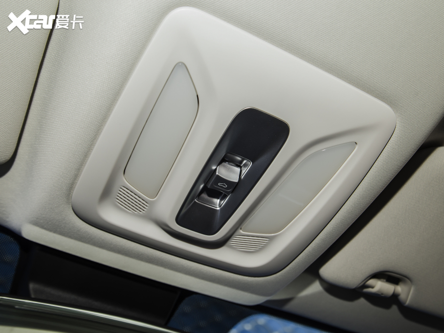 2022���L��CS55 PLUS �ڶ��� 1.5T DCT���F��