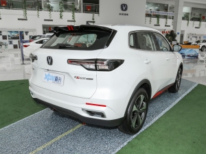 2022款第二代 1.5T DCT豪华型 右后45度