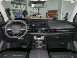 2022款第二代 1.5T DCT豪华型 中控台