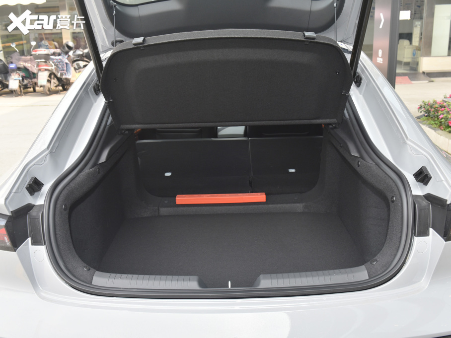 2022���L��UNI-V 1.5T �\�Ӱ�