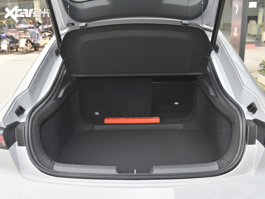 2022���L��UNI-V 1.5T �\�Ӱ�