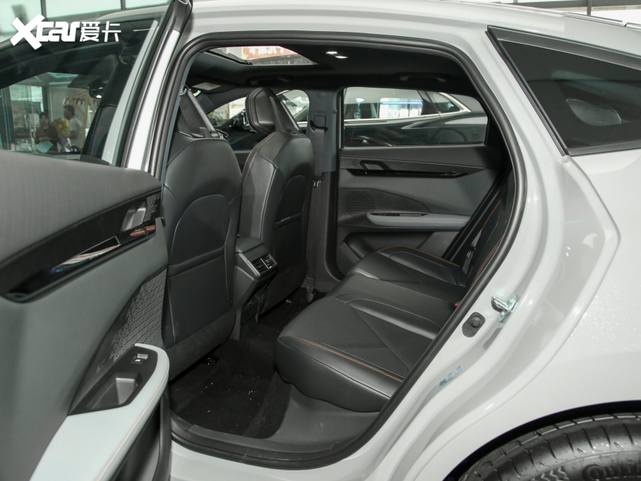 2022LUNI-V 1.5T ׿Խ