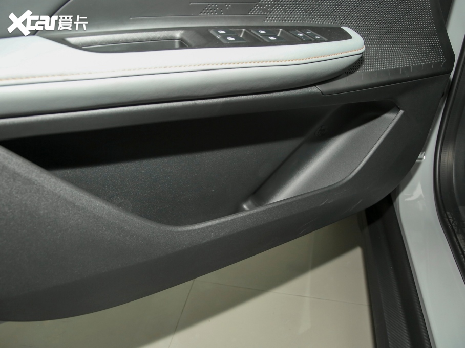 2022LUNI-V 1.5T ׿Խ