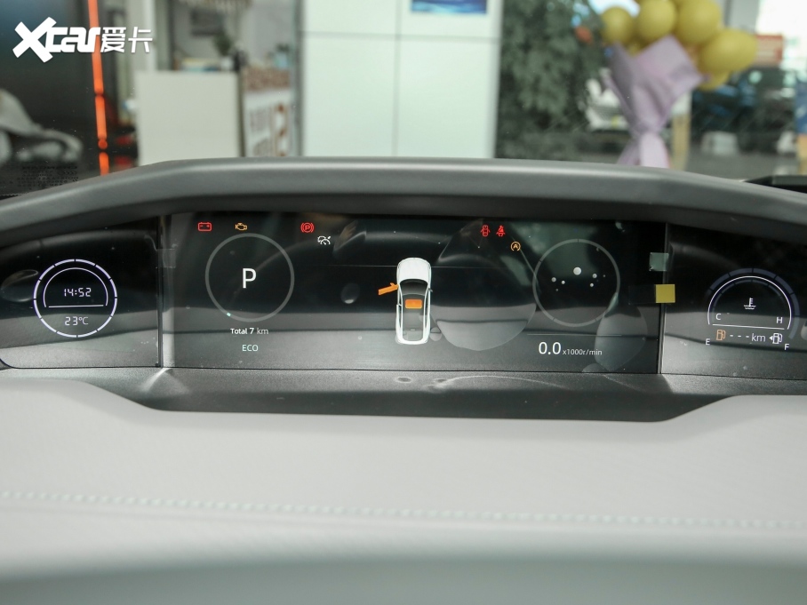 2022���L��UNI-V 1.5T ׿Խ��