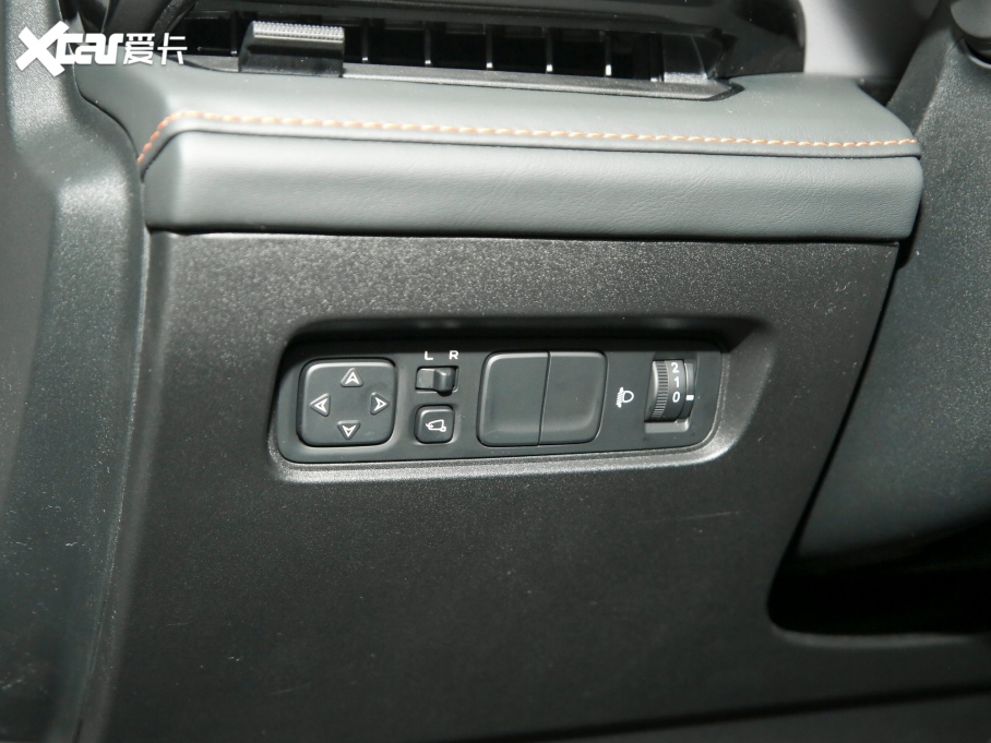 2022���L��UNI-V 1.5T ׿Խ��