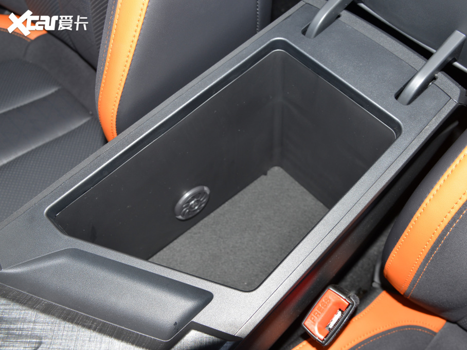 2022LUNI-V 2.0T I(lng)ٰ