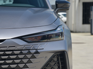 20222.0T I(lng)ٰ (x)(ji)^