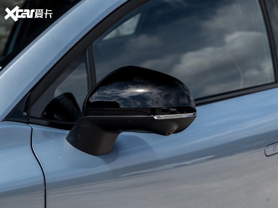 2022L(zhng)UNI-T 1.5T Ş