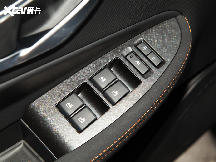 2022L(zhng)UNI-T 1.5T Ş