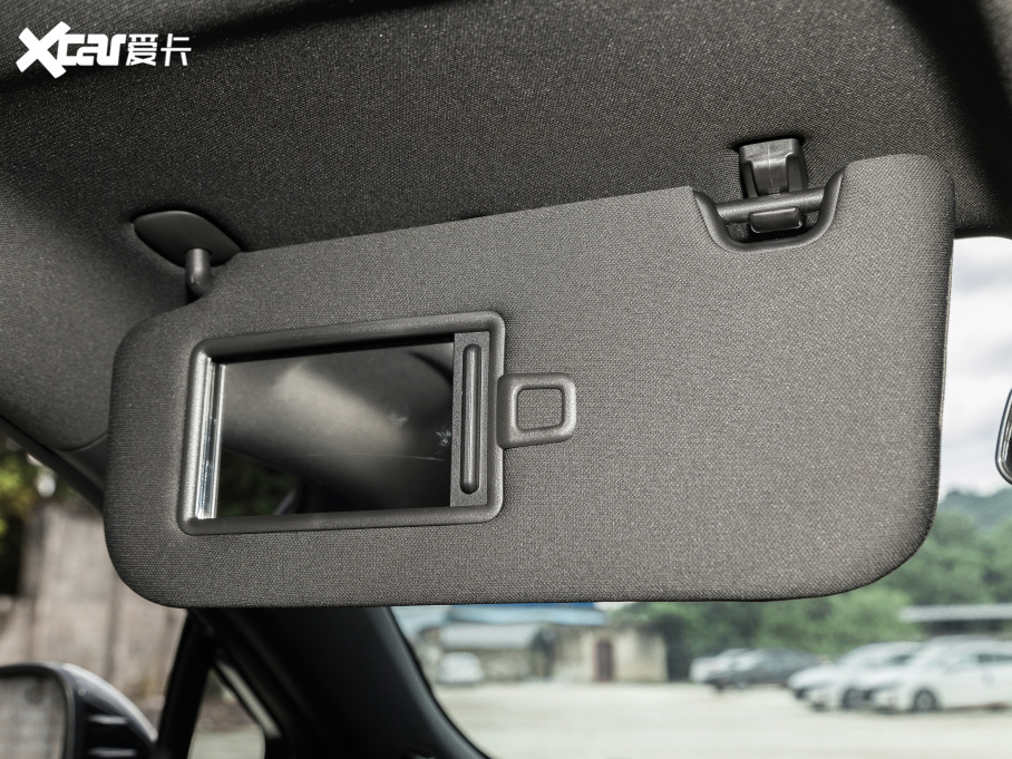 2022L(zhng)UNI-T 1.5T Ş