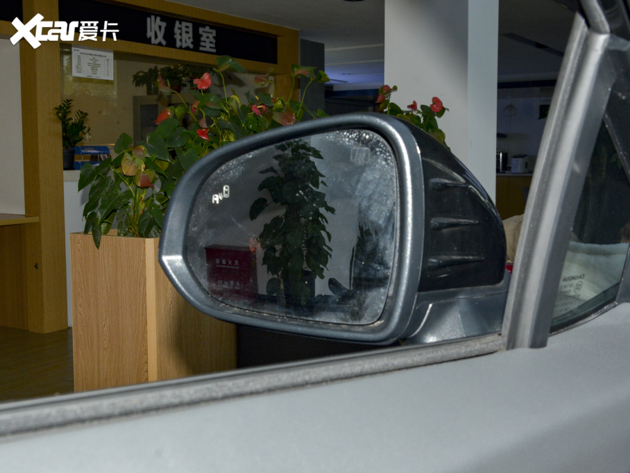 2022LUNI-T 1.5T \Ӱ F