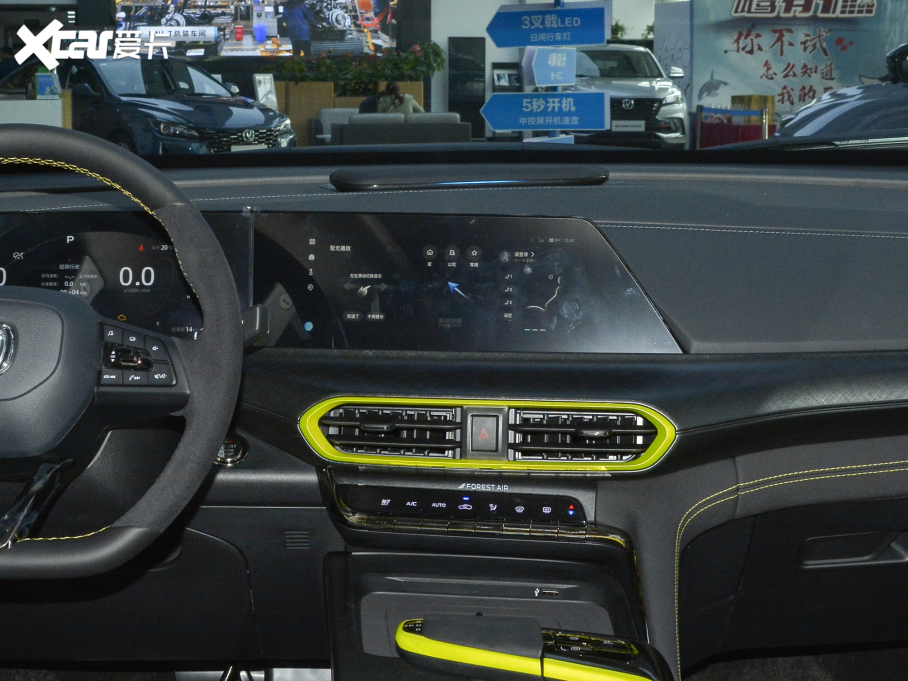 2022LUNI-T 1.5T \Ӱ F