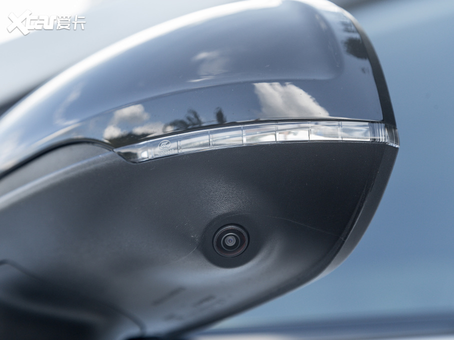 2022LUNI-T 1.5T \Ӱ Ş