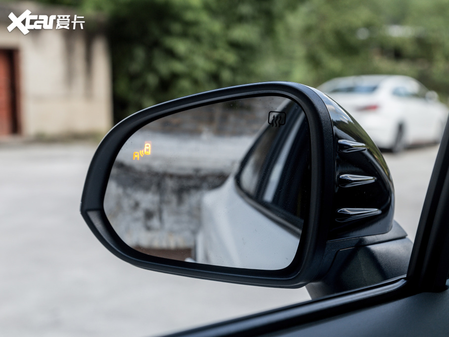 2022LUNI-T 1.5T \Ӱ Ş