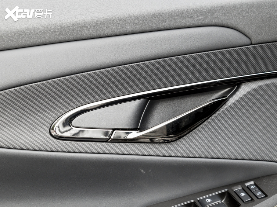 2022LUNI-T 1.5T \Ӱ Ş