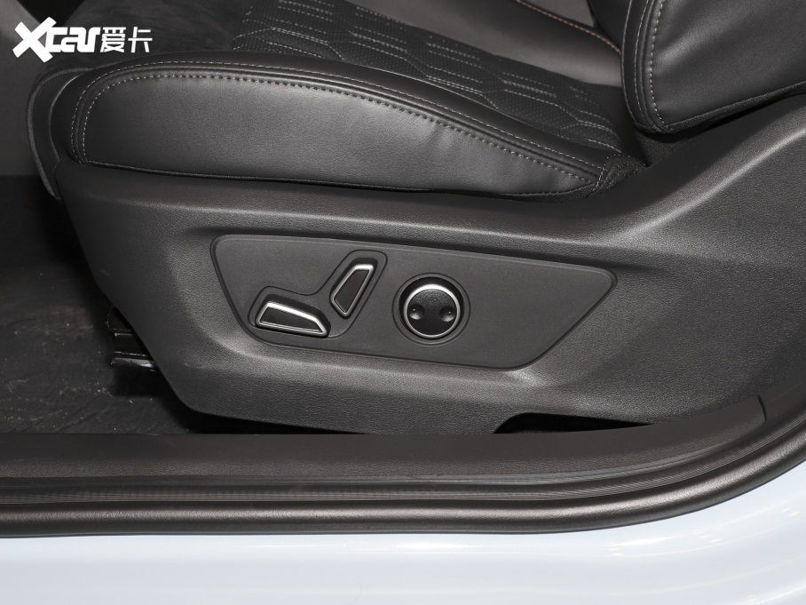 2022LUNI-T 2.0T \Ӱ I