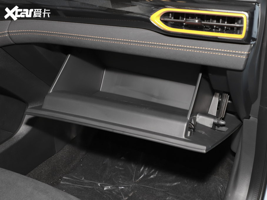 2022LUNI-T 2.0T \(yn)Ӱ I(lng)