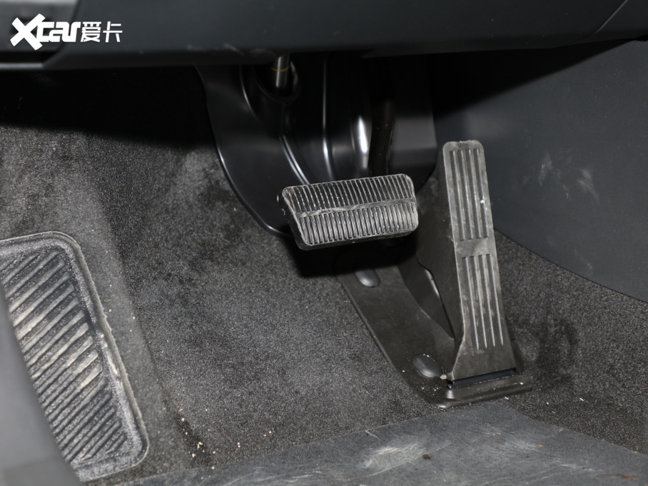 2022LUNI-T 2.0T I(lng)