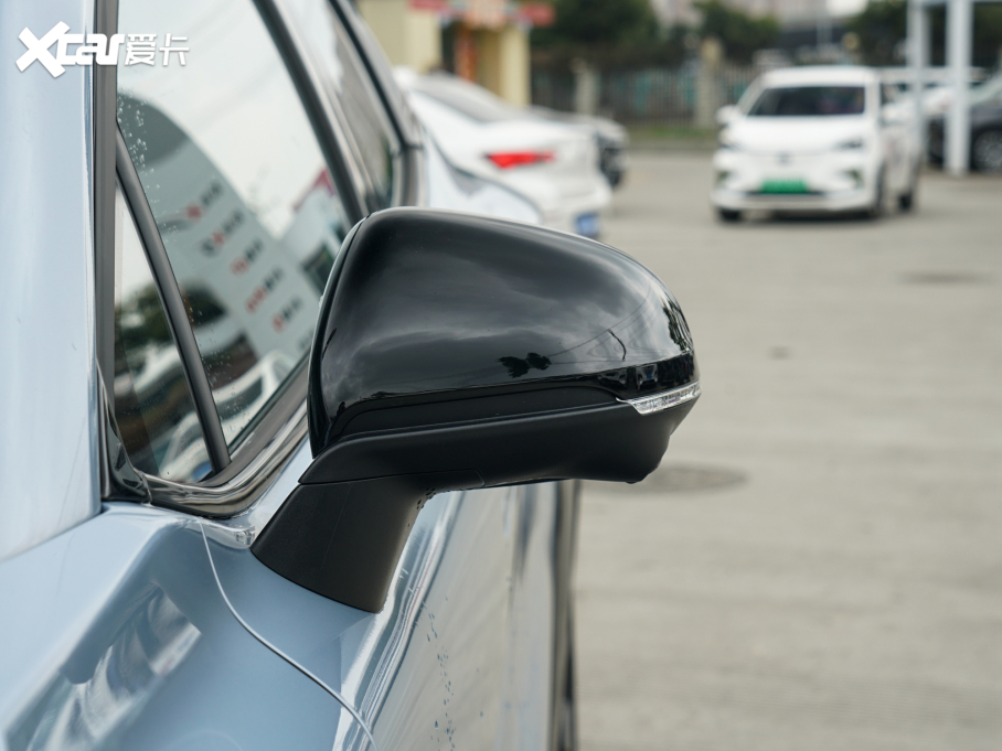 2022LUNI-T 2.0T \Ӱ F