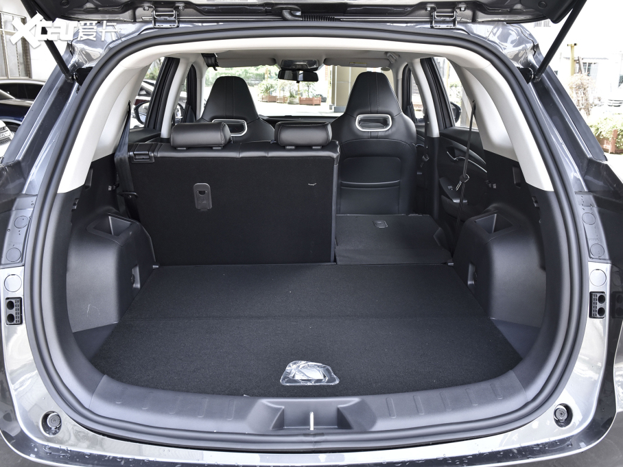 2022LCS75 PLUS 1.5T ԄӺA