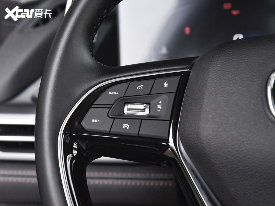 2022LCS75 PLUS 1.5T ԄӺA