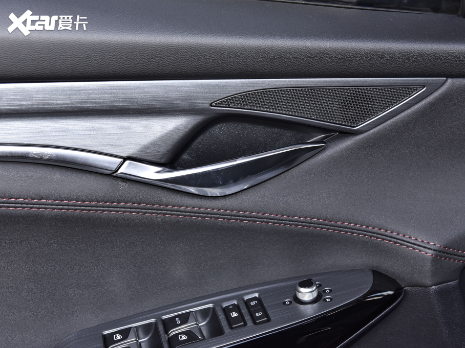 2022L(zhng)CS75 PLUS 1.5T Ԅ(dng)A