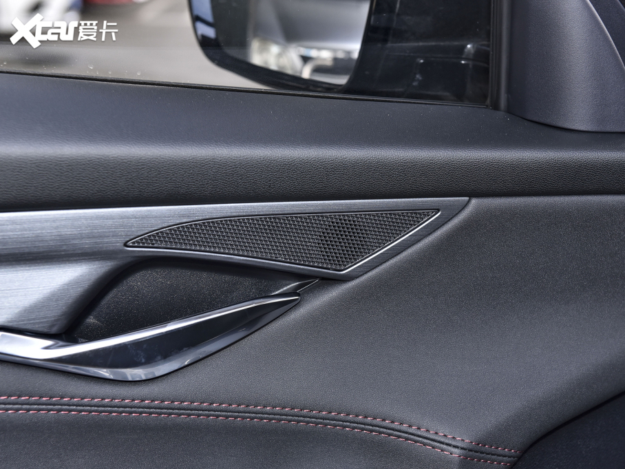 2022LCS75 PLUS 1.5T ԄӺA