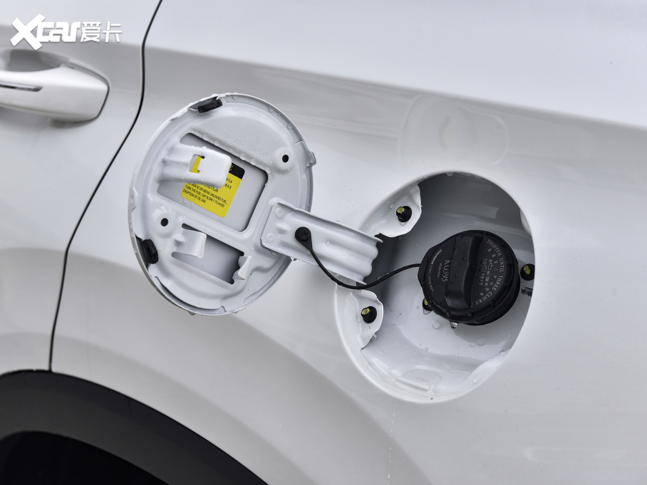 2022LCS75 PLUS 2.0T ԄI