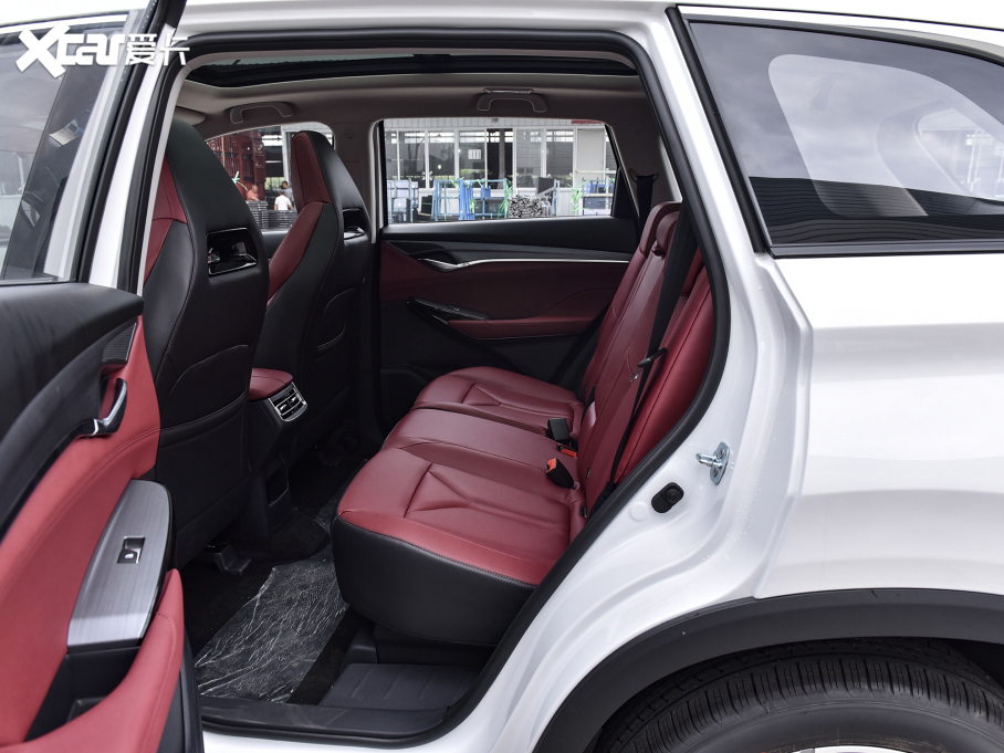 2022LCS75 PLUS 2.0T ԄI