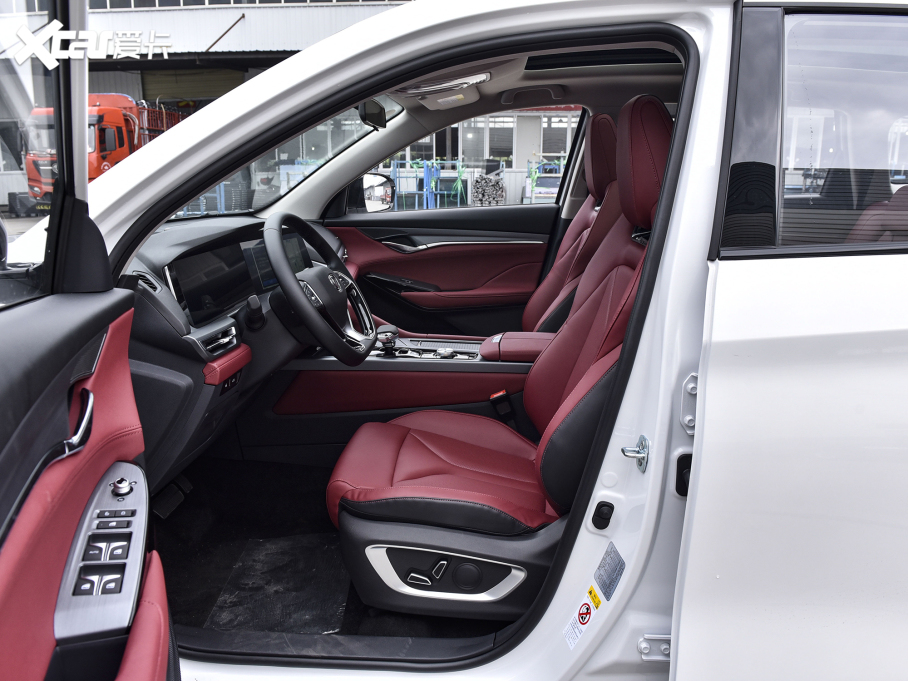 2022LCS75 PLUS 2.0T ԄI