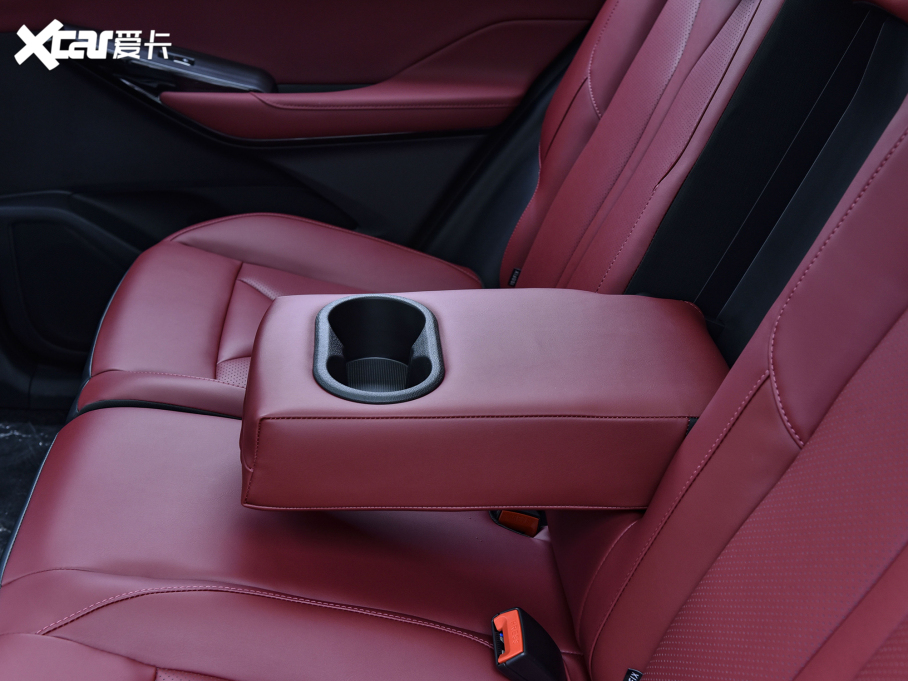 2022LCS75 PLUS 2.0T ԄI