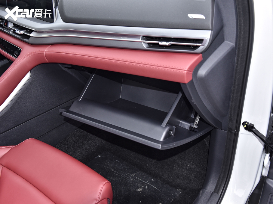 2022LCS75 PLUS 2.0T ԄI