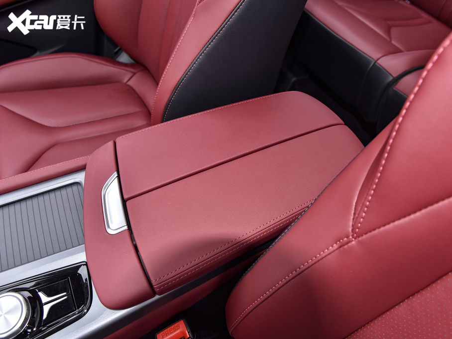 2022LCS75 PLUS 2.0T ԄI