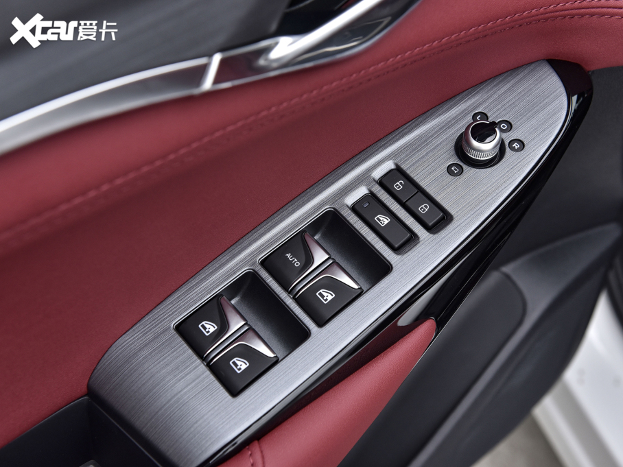 2022LCS75 PLUS 2.0T ԄI