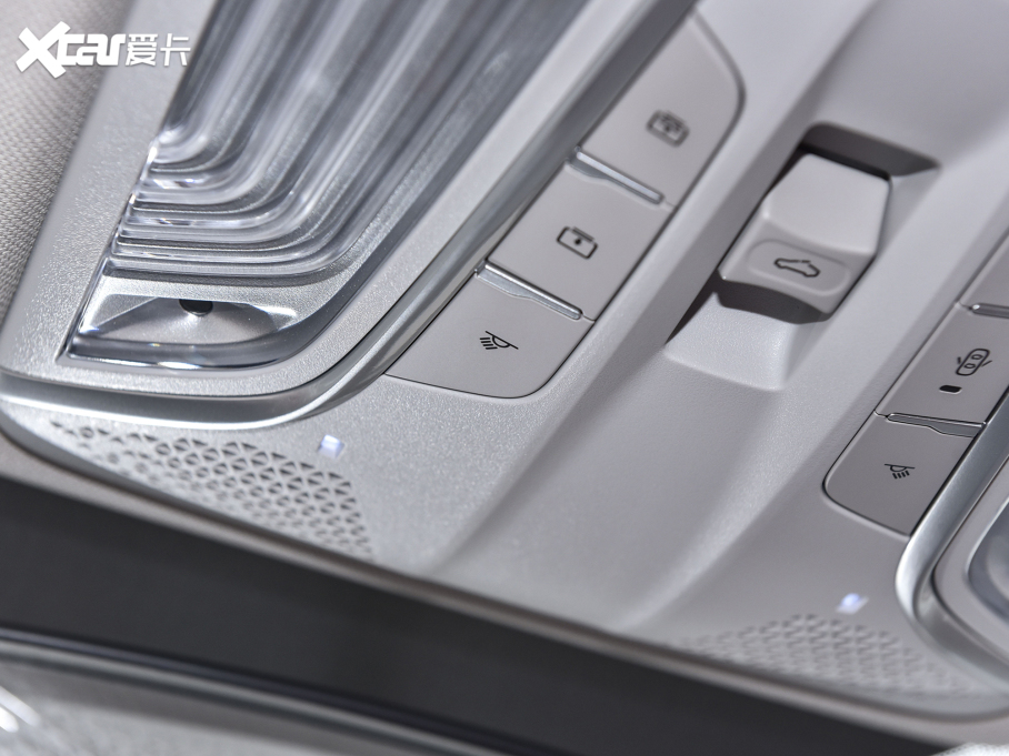 2022LCS75 PLUS 2.0T ԄI(lng)