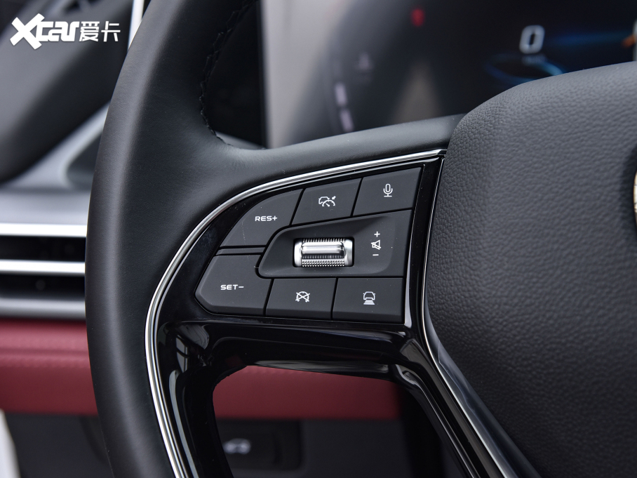 2022LCS75 PLUS 2.0T ԄI