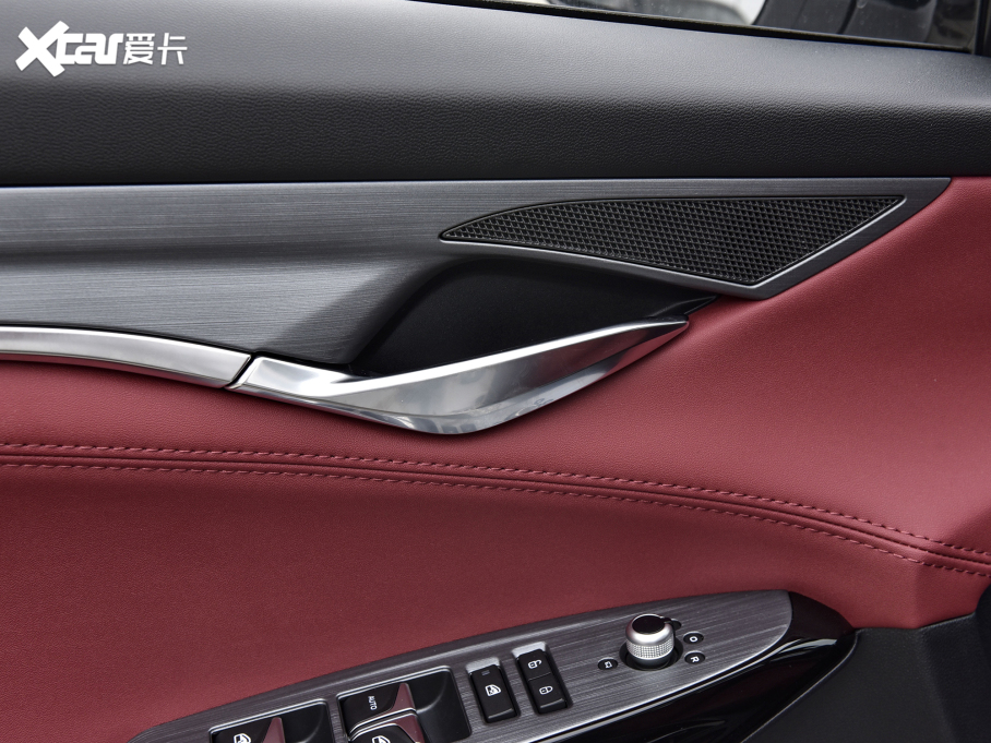 2022LCS75 PLUS 2.0T ԄI