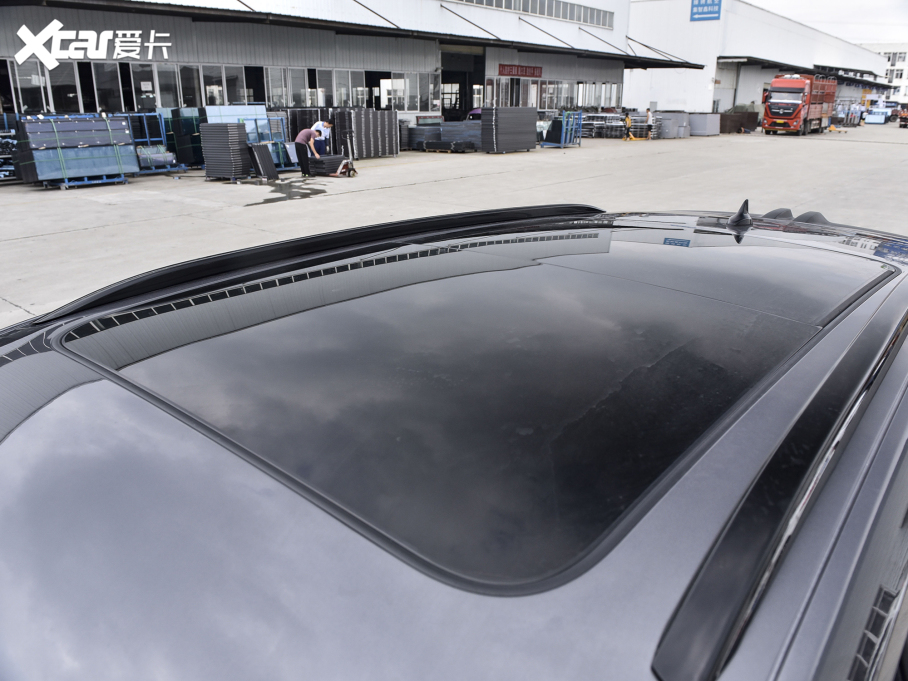 2022LCS75 PLUS 2.0T ԄŞ