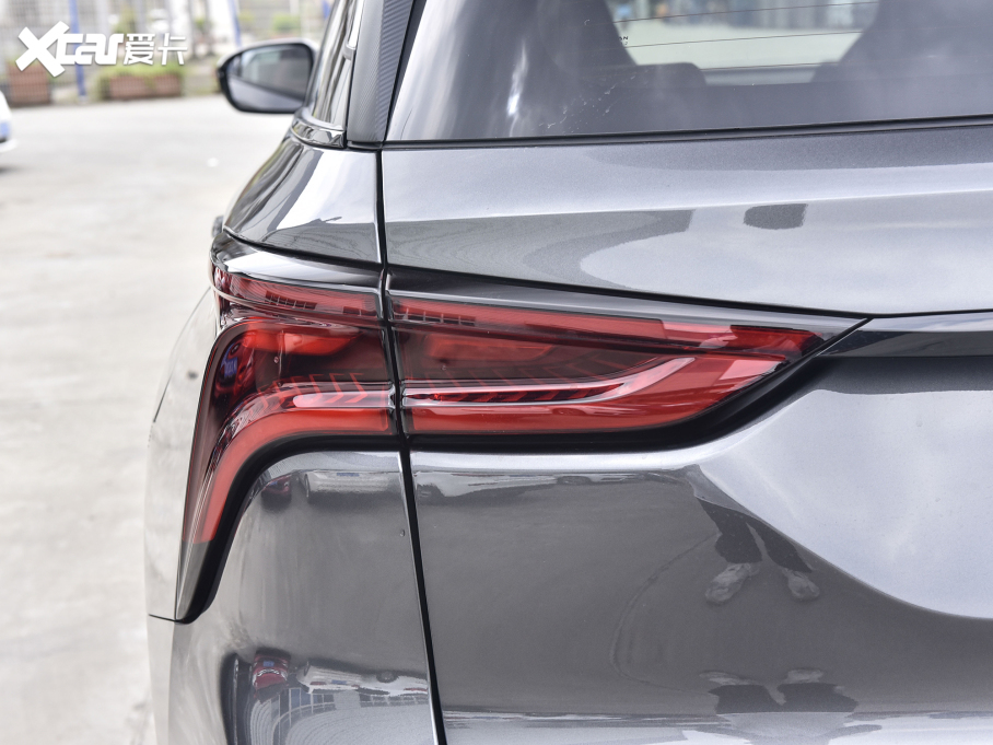 2022LCS75 PLUS 2.0T ԄŞ