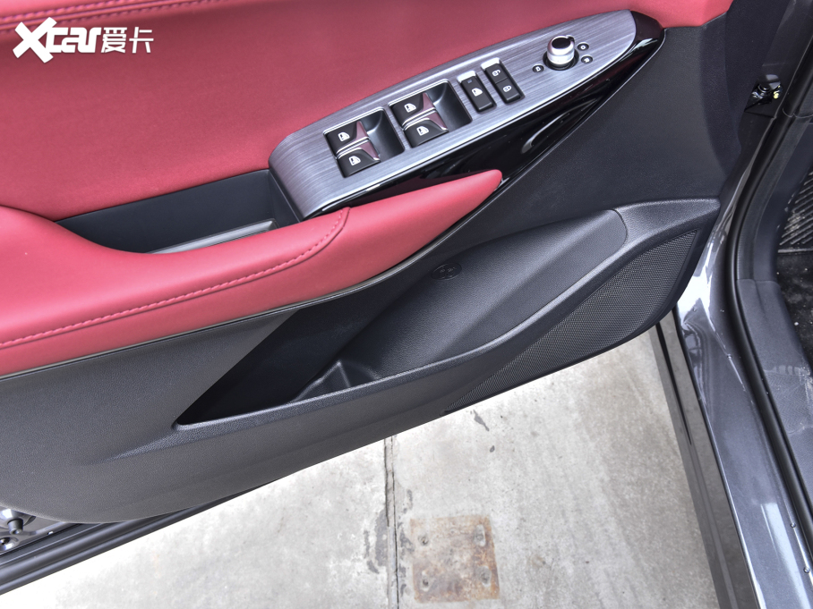 2022LCS75 PLUS 2.0T ԄŞ